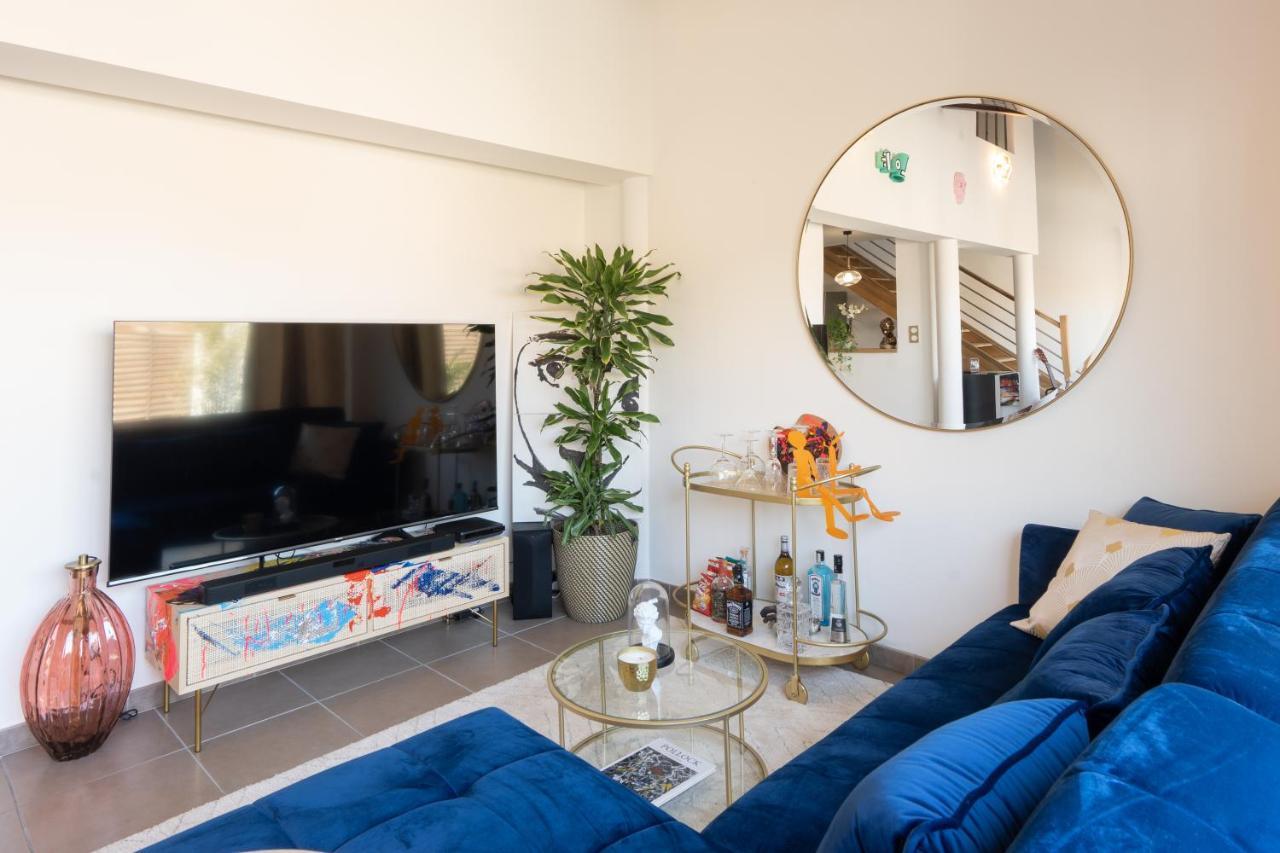 L'Avant Scene Meuble 5 Etoiles Parking Gratuit Jacuzzi Avignon Exterior photo