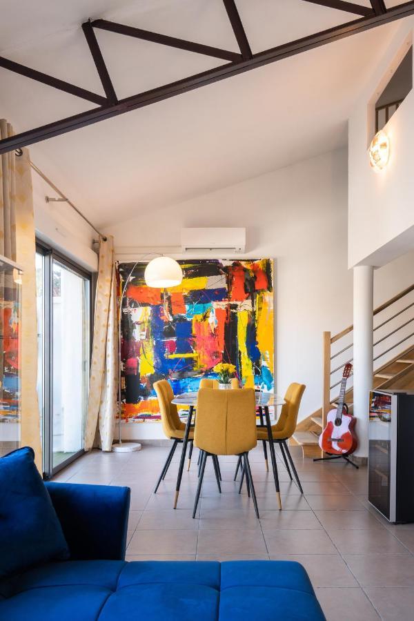 L'Avant Scene Meuble 5 Etoiles Parking Gratuit Jacuzzi Avignon Exterior photo