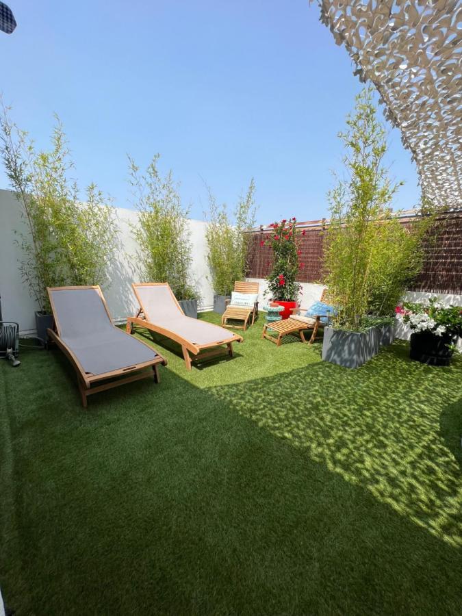 L'Avant Scene Meuble 5 Etoiles Parking Gratuit Jacuzzi Avignon Exterior photo